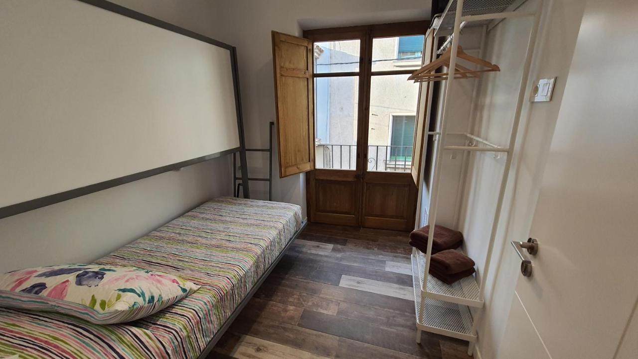 Ca La Fustereta Lejlighed Figueres  Eksteriør billede